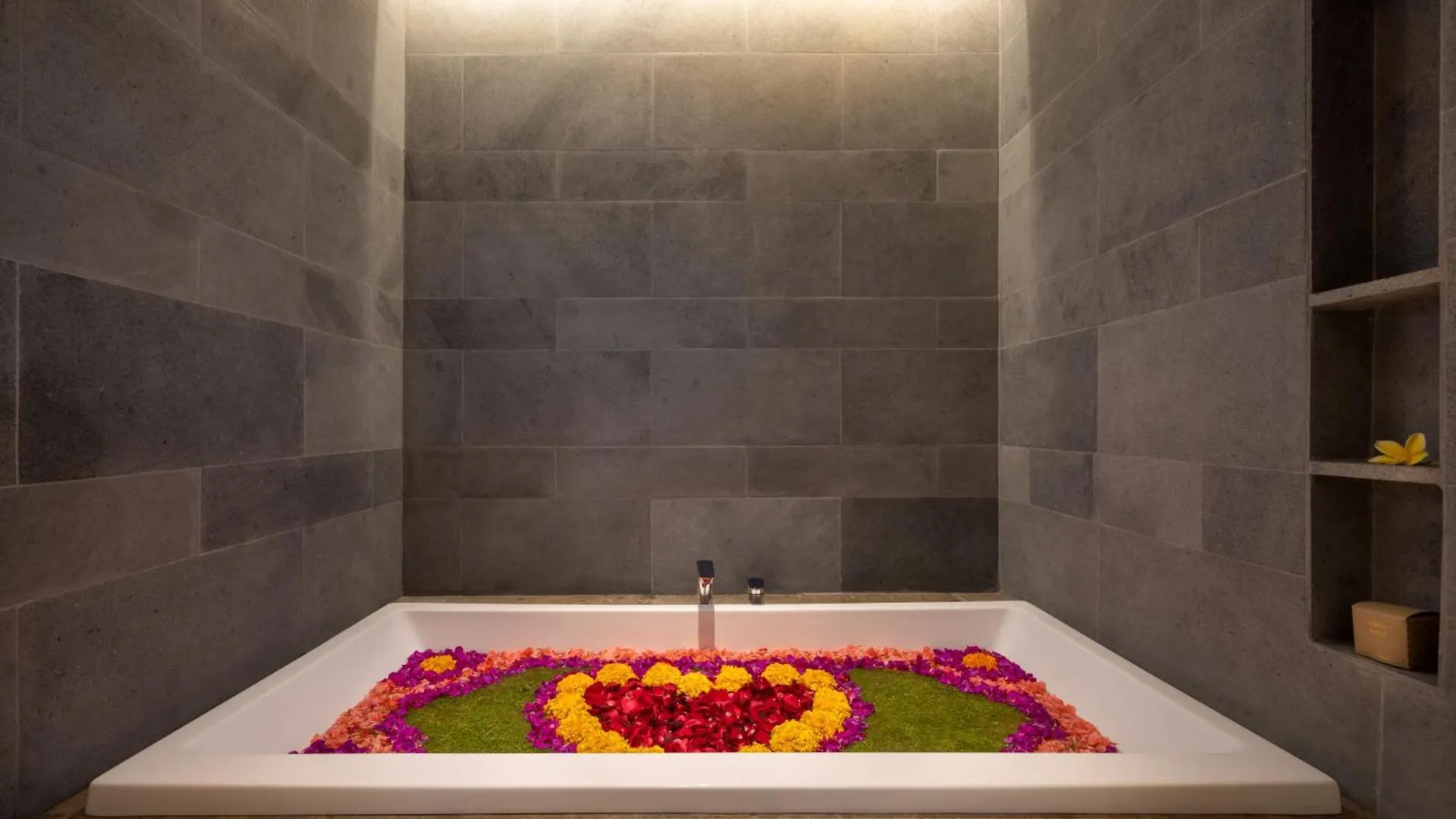 ***** Hotel Sumitra Luxury Villas A Pramana Experience Sanur  Indonesia